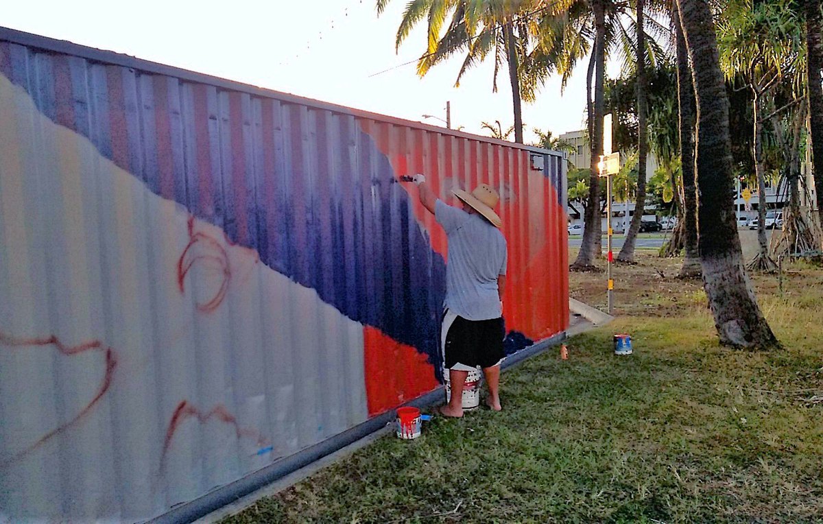 makerstasters's tweet image. RT @streetgrindz: #PowWowHawaii in full swing over at @makerstasters! Honored to have Prime painting... #808urban