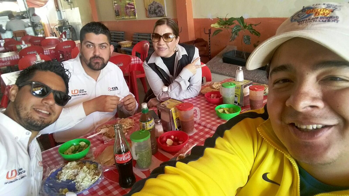 DulcinaParra's tweet image. #Plebes #DeCarneYHueso #miercolesdeCeniza acompañando a mis #buitres #policiacos #pecadores #YoenAyunas asi #LosAmo