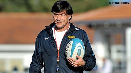 aplenorugby's tweet photo. #ARC2015 Daniel Hourcade estará en San Juan > https://t.co/Fw4zzeHS5K https://t.co/uVEnZUD32M