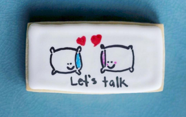 CCK3D's tweet photo. This is too cute! #songonrepeat 💁🏻 #pillowtalk 📷💡 @thedessertpantry 👯 #CCK https://t.co/I1kQQ7Inkc https://t.co/zqd8yaM3yJ