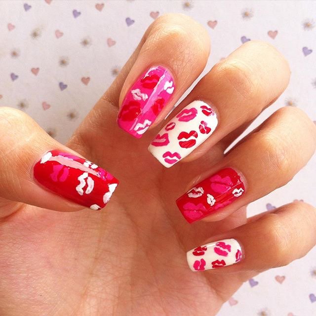 _nailartapp's tweet photo. Best Valentines Day Designs for Your Inspiration! Check it out: 
 https://t.co/k398FOtdvD https://t.co/72FFCnXuH4