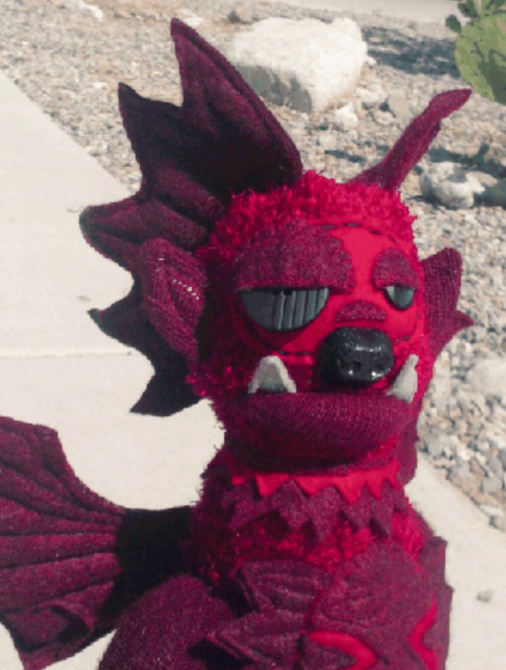 electricnomad1's tweet photo. This guy was sold at a farmers market. #sockcrearure #sockmonster #Etsy #etsyseller #handmade #handmadecurator https://t.co/gBgu2DulUa