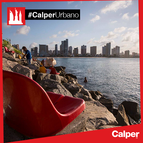 Calper_na_Rede's tweet photo. Designers transformam o espigão da praia de Fortaleza, em arquibancada: https://t.co/jcKmKIjdRC https://t.co/zXpzSaQPXD