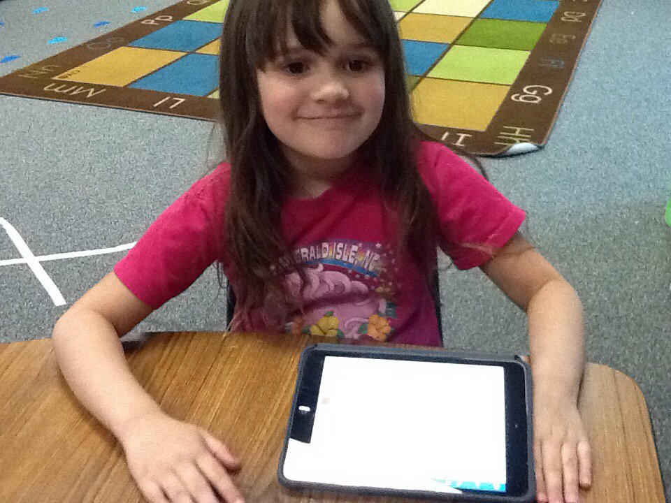 HESKaufman's tweet image. Building teen numbers plus one #mathgroup