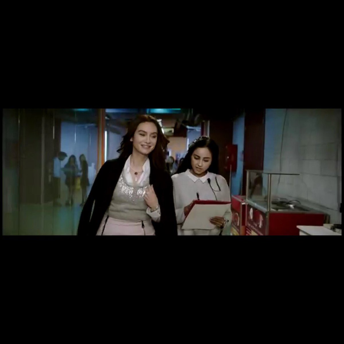 gamzedemir86's tweet photo. Arzu karakteriyle karşınızdayım ☺️ #Deliormanlı 1 Nisan'da Sinemalarda. https://t.co/ksHSLXI0iN