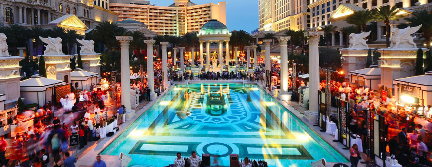 CaesarsPalace's tweet photo. CALLING ALL FOODIES: #VegasUncorkd is set for April 28-May 1! 

Learn more: https://t.co/8CQ4YcehkB https://t.co/9SZckU7A8A