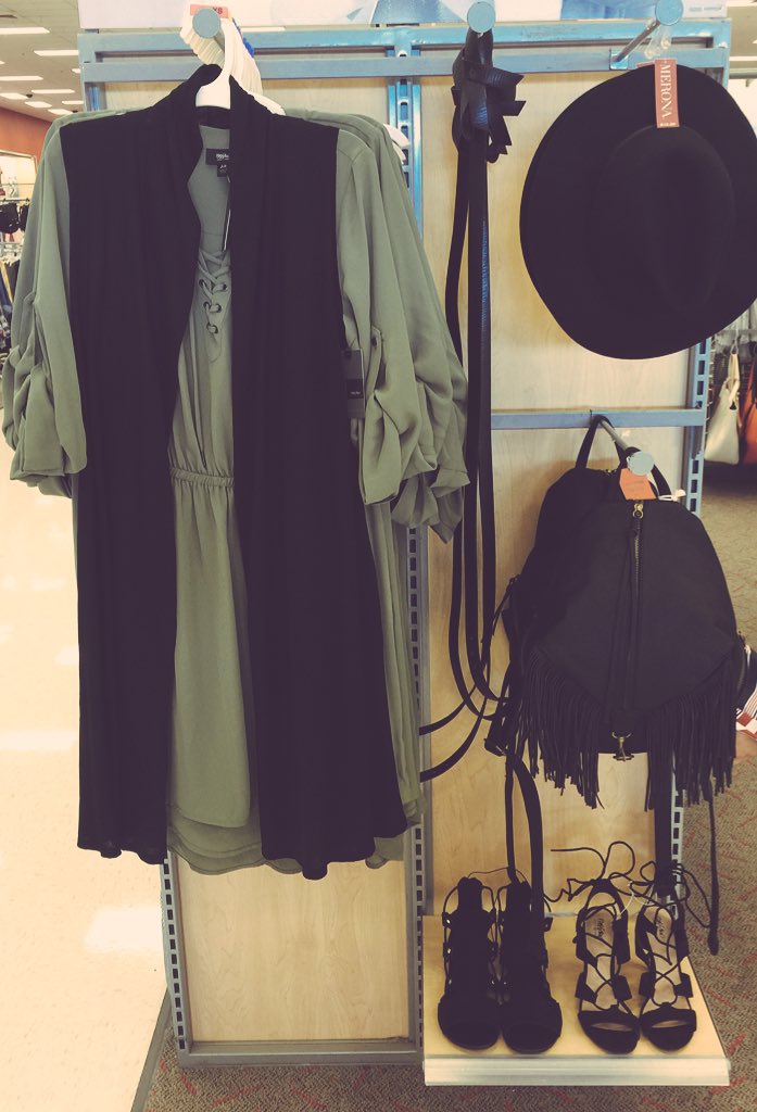 TheMillestVML's tweet photo. So many new things at The Mill Boutique, you know I had to showcase them. #targetstyle #target @JeffAmos5 https://t.co/vczXxalLsY