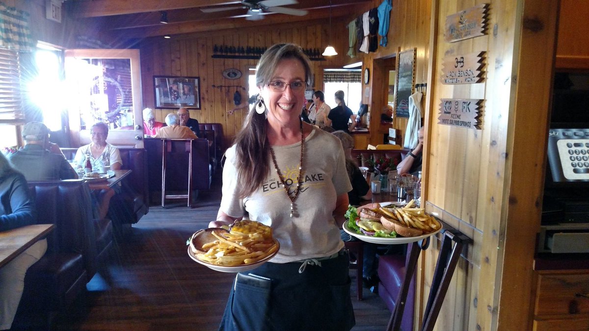 EchoLakeCafe's tweet photo. Stop in for a tasty lunch...open until 2:30 pm everyday!! https://t.co/sIiRrO6J54