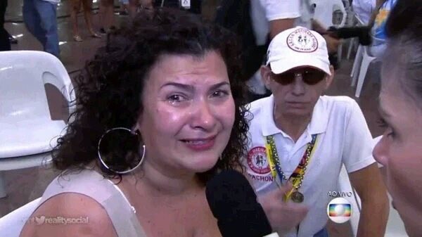 ismerey's tweet image. 10 / 10 / 10 / 9.9 = 30 | 9.8 / 9.9 / 9.9 / 9.7 = 29,6 #ApuracaoRJ