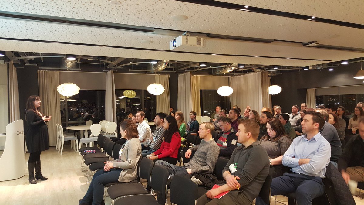 DavidPollardIRL's tweet photo. Super excited to be hosting @learntechlabs at @google! @ClaireyCS explaining #calltocode! Get involved! https://t.co/0OJAsFOVVO