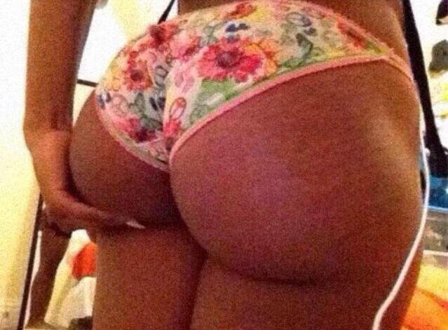 Thanks to all my followers that submit pics to BigBootyReport@gmail.com 😘😘😘