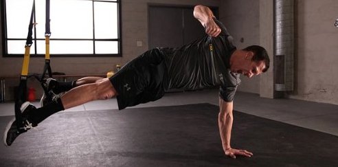 TRXtraining's tweet photo. Have 15-minutes? Try this weight-loss workout from celebrity trainer, @JayCardiello https://t.co/XTUocPCnb5   #TRX https://t.co/9w4x3Vx2WF