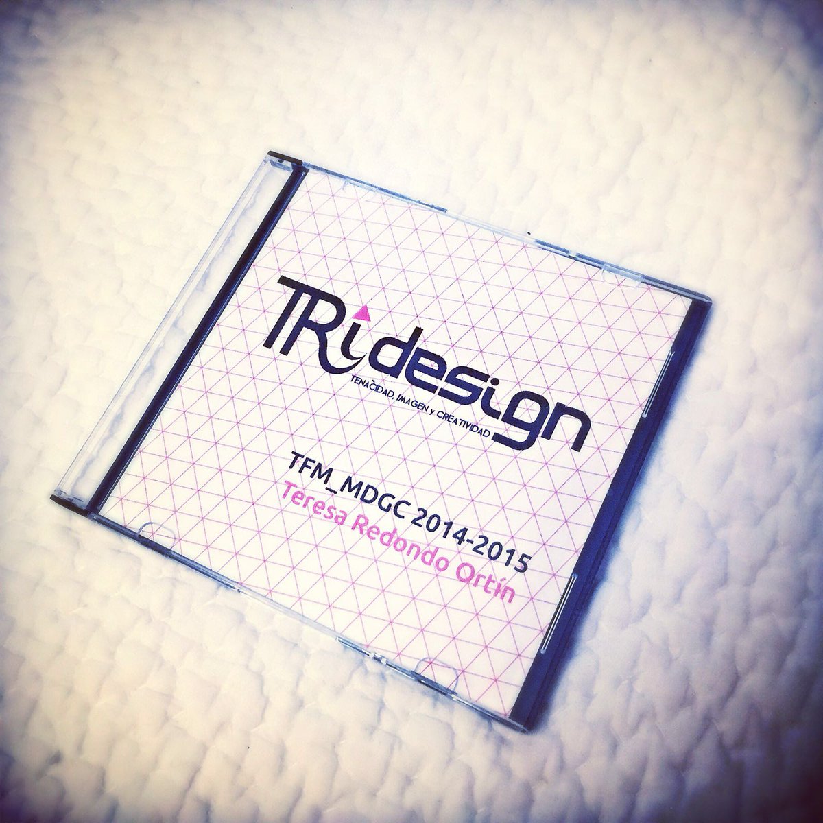 TRidesign_ES's tweet photo. #diseñográfico https://t.co/tI6po6uHIH