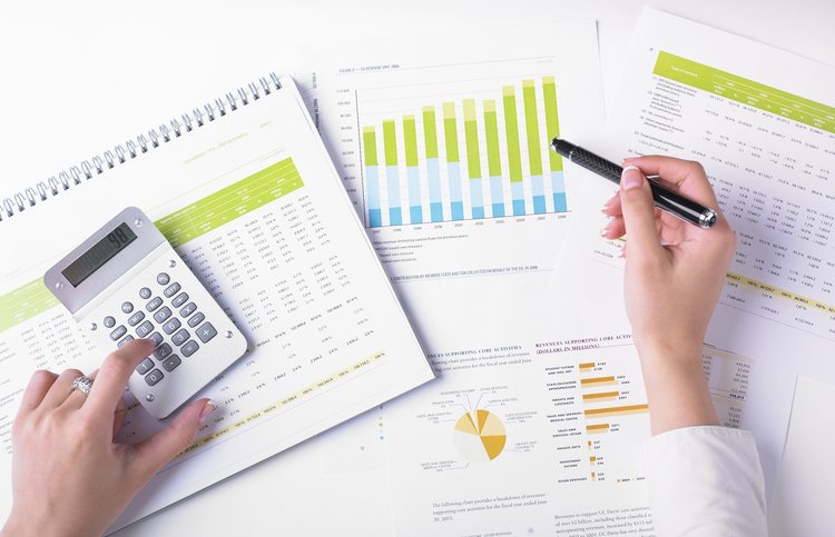 go_solarengine's tweet photo. From the #SolarEngine Blog - Financing a Solar Energy System: Leases versus Loans https://t.co/cWOdALLCfS https://t.co/EIZ84QxSp9