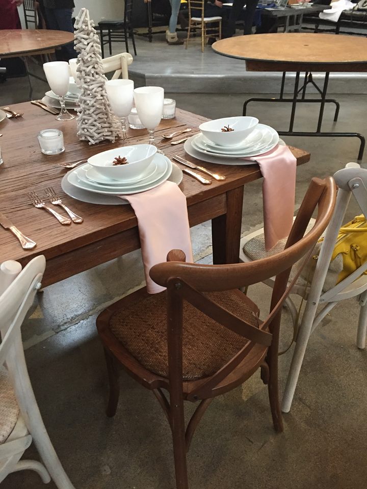 ATepermanEvents's tweet image. Playing around with table settings for an upcoming wedding! #summer2016