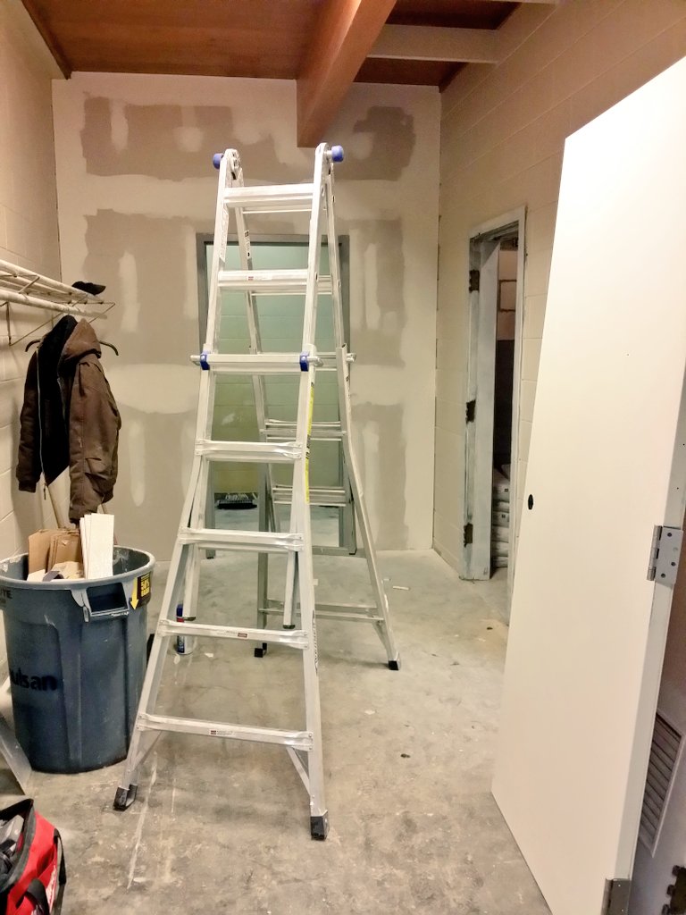 URBANUSInterio1's tweet photo. Knights of Columbus Facility: Major transformation coming soon! #beforeandafter #interiordesign #construction https://t.co/w695bd9eza