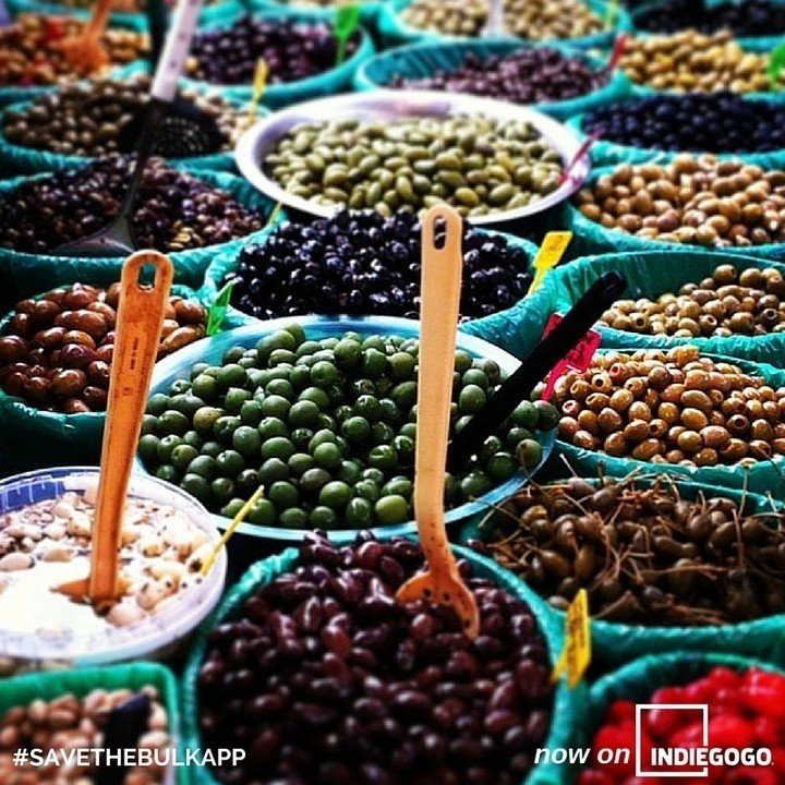 zerowastehome's tweet image. The easiest way to find bulk while travelling is farmers markets. The ones that we visited… ift.tt/1SISIhM