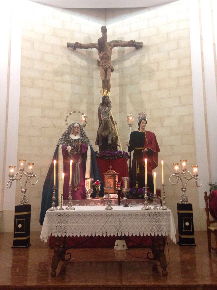 pollinicapaloma's tweet photo. Altar de Culto para el Triduo de Nuestros Sagrados Titulares https://t.co/ZS1weP6j1g