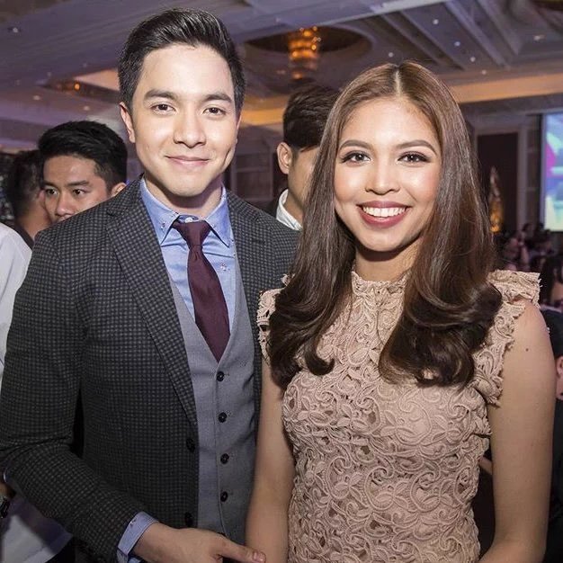 mengdcm3's tweet photo. Alden &amp; Maine last night at Shangrila Hotel for GMA thanks giving party. #ALDUB30thWeeksary https://t.co/fkfBjvZ1fW