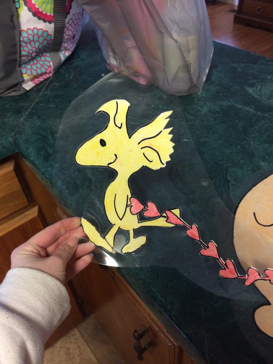 DewyzeAmber's tweet photo. I think my Valentine's Day bulletin board is going to be amazing! #madethesemyself https://t.co/Vw6fZTSKUW