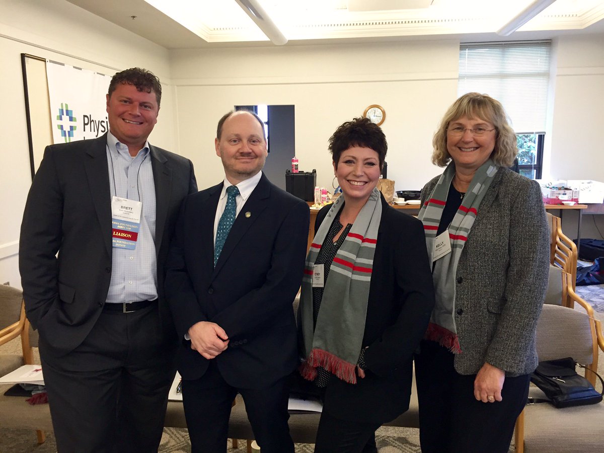 <a href="/wsmgma/">MGMA WA State</a> board members press the importance of admin simplification to their legislators #WSMAdayonhill <a href="/WSMA_update/">Washington State Medical Association</a>