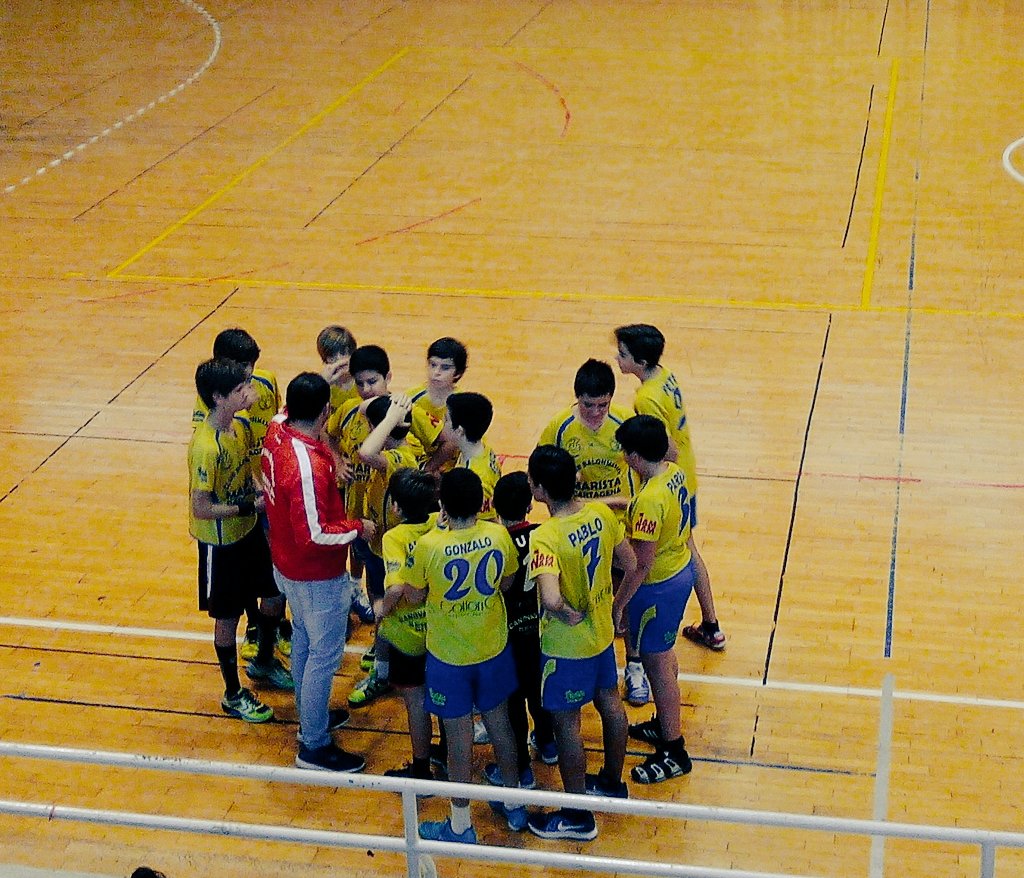 CbmMaristasct's tweet photo. Sábado12.00 #IsaacArena ls infantiles d @Carloscarrion03 comienzan 2fase por el título vs @CBMBullense @MaristasCt https://t.co/b9AihbE6NF