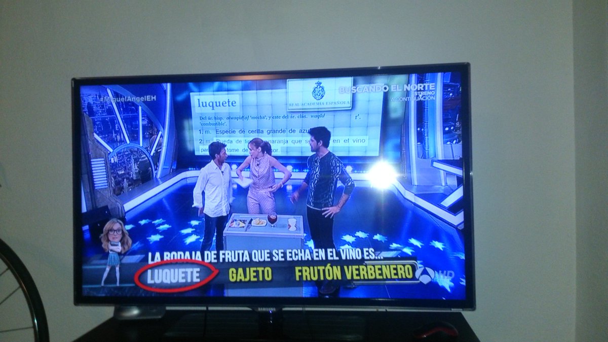 tamayoana_'s tweet photo. .@lirondos, mira esto. Visto hace dos minutos en El Hormiguero. Puedes estar orgullosa. ;) https://t.co/SqF7EfMA9n
