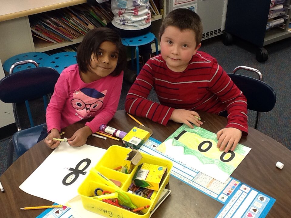 mrsarias1's tweet photo. Creative drawings made from the number 100! Can you guess what we made? #onehundredday
#ivyhillleague https://t.co/74jJS1jZER