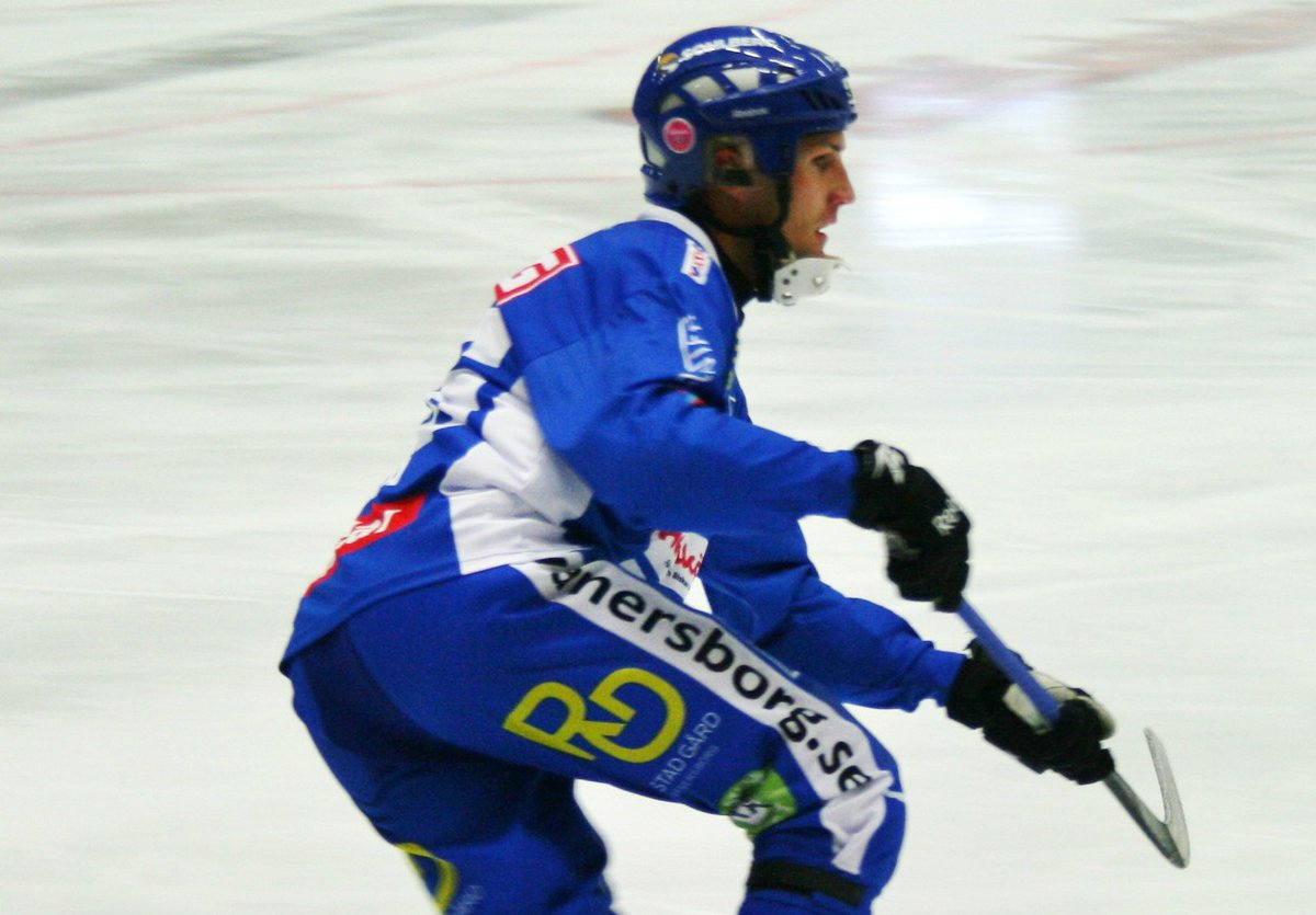 Elitserien: Kalix startade slutspurten av Elitserien med slutspurt bandyworld.se/arkiv/28810 #Svbandy #Finbandy