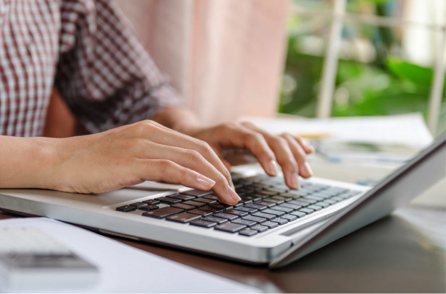 testcreation's tweet image. Discover how administrators use online assessments in MOOCs hubs.ly/H01-fnL0 #etesting #testmaker