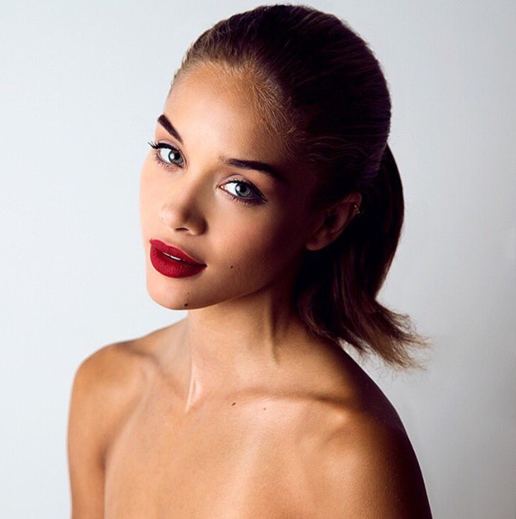 mixedprobbs's tweet image. Jasmine Sanders