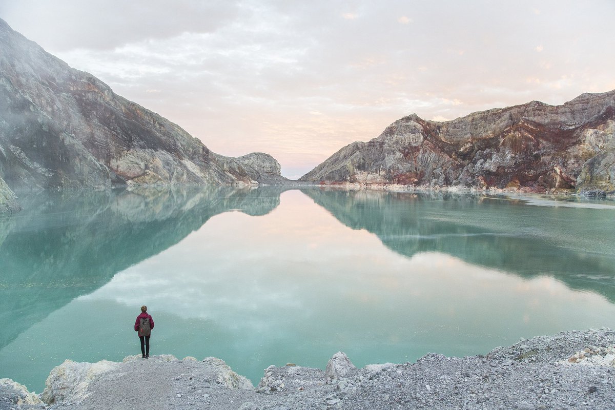 500px's tweet image. A serene scene at Java Island, Indonesia by @mfcorridan: goo.gl/ZSYXJp #travel