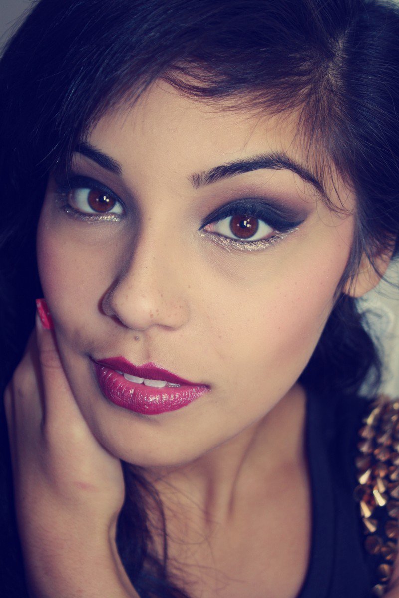 StyleSeat's tweet photo. So in love with this #romantic makeup look. #StyleSeatStylist: Leticia Villegas https://t.co/Waq3ppyNUS