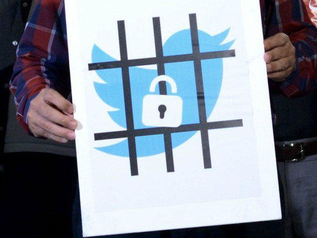 BreitbartTech's tweet photo. Twitter Changes Timelines 4 Days After CEO Dorsey Promised They Wouldnt
by @LibertarianBlue
https://t.co/WgdkdYLQKQ https://t.co/3VDrNhd1PW
