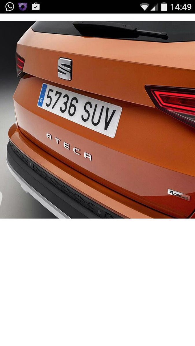 LauraCY4's tweet photo. Lo que mola que tu pueblo #Ateca tenga su propio coche!! Me encanta!! @tuSEAT @SeatAteca https://t.co/LNAMAfjRZn