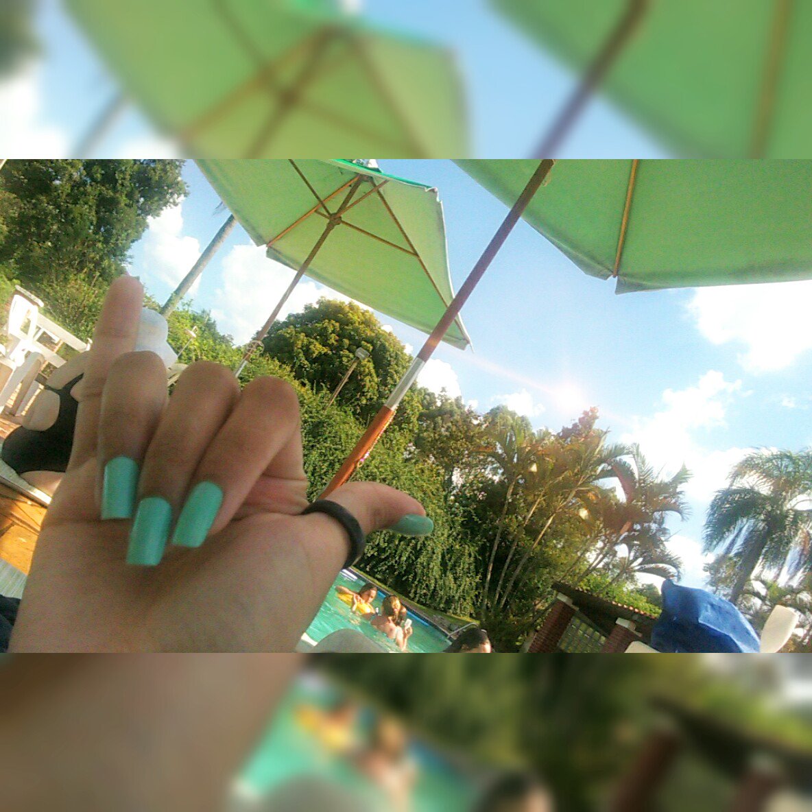 NatyArajo1's tweet photo. VOLTA CARNAVAL! 🙌💔🎉
#foitop #tranquiloefavoravel #Metralhadora #34graus https://t.co/2STvKUnqT5