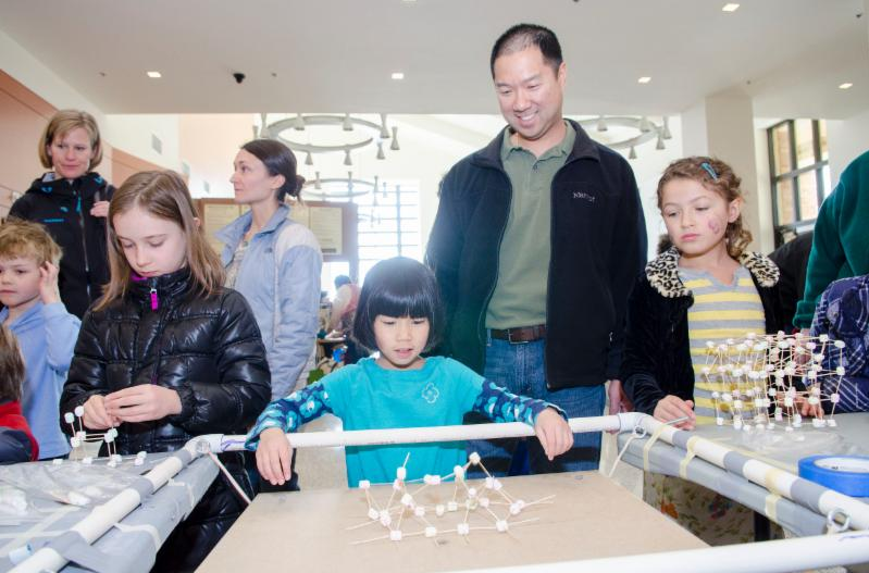 cucontinuinged's tweet photo. Join us on 2/20 from 10am-2pm for a #NationalEngineeringWeek family event:https://t.co/L0MQwDWdDK #BoulderKids #STEM https://t.co/tD7RR3orlp