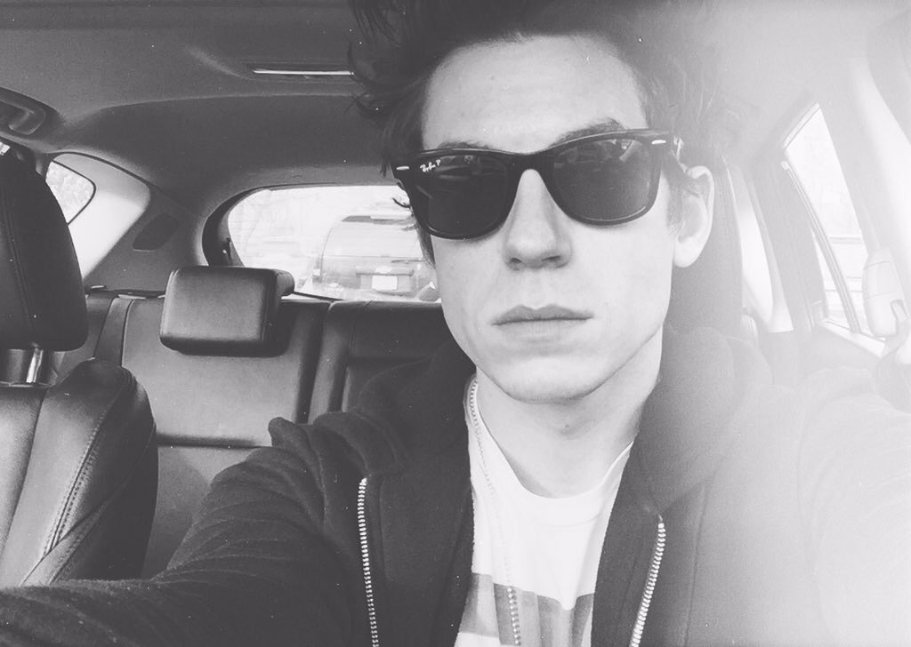 badetchasketch's tweet image. .@andytongren