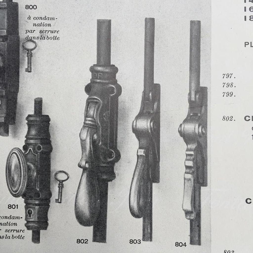 ericmorrisandco's tweet photo. #Cremonebolts in an old hardware catalog from France. #oldcatalog #oldcatalogs #oldcatalog… https://t.co/HtvshokIIX https://t.co/Mh9eLLIUaf