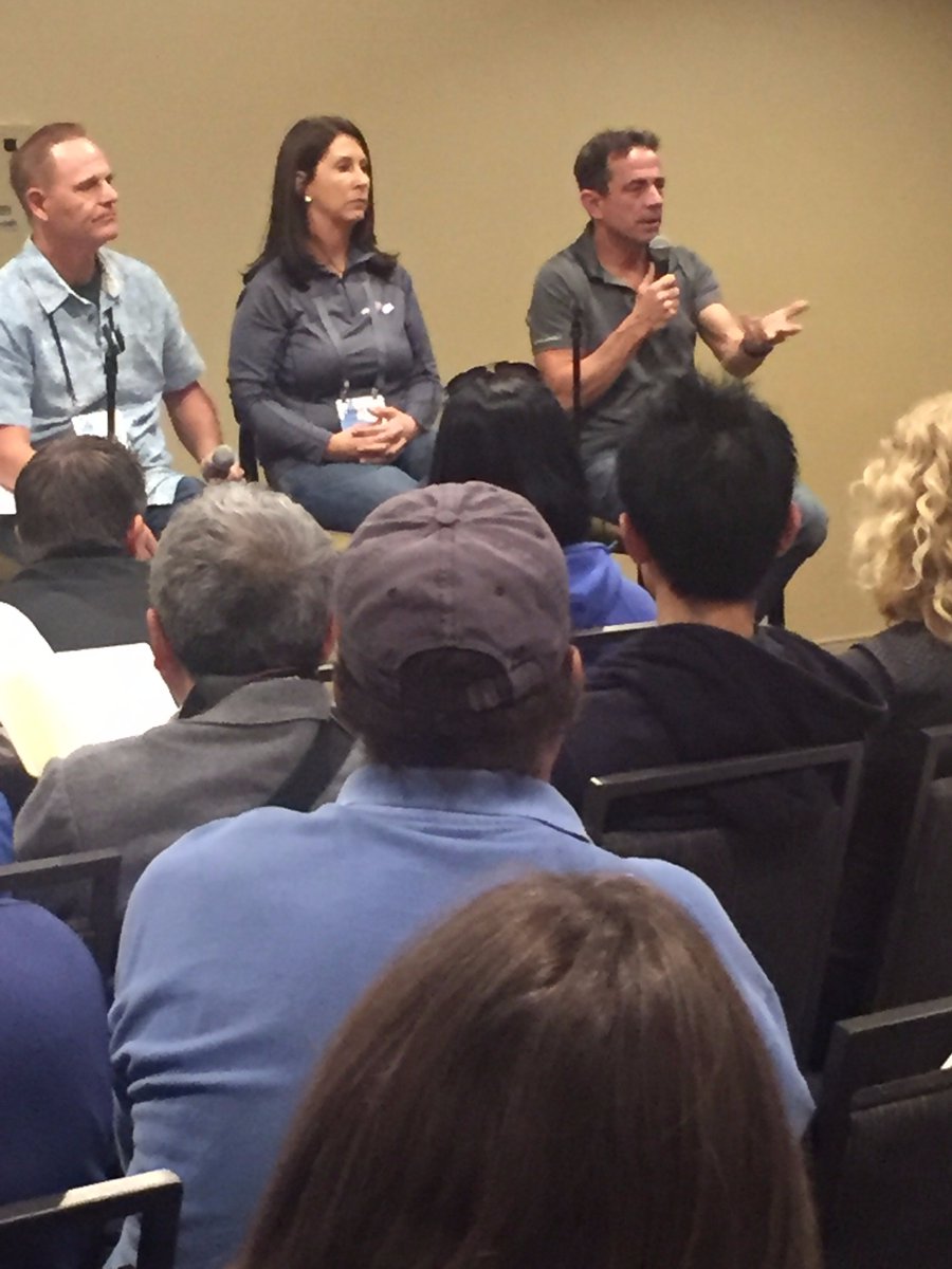 Race_HQ's tweet photo. We're at opening session at cutting edge #RUSA16 conference with Boston Marathon Race Director Dave McGillivray. https://t.co/pHovag37Lf