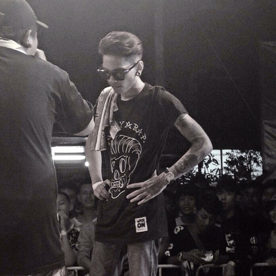 fernknsm's tweet photo. หนูอยากได้ๆเค้าควรเป็นสามีหนูหรือเจ้าบ่าวหนู ได้ซักครั้งจะตั้งใจเรียน #maiyarap #rapisnow https://t.co/j9e7gZVFCX