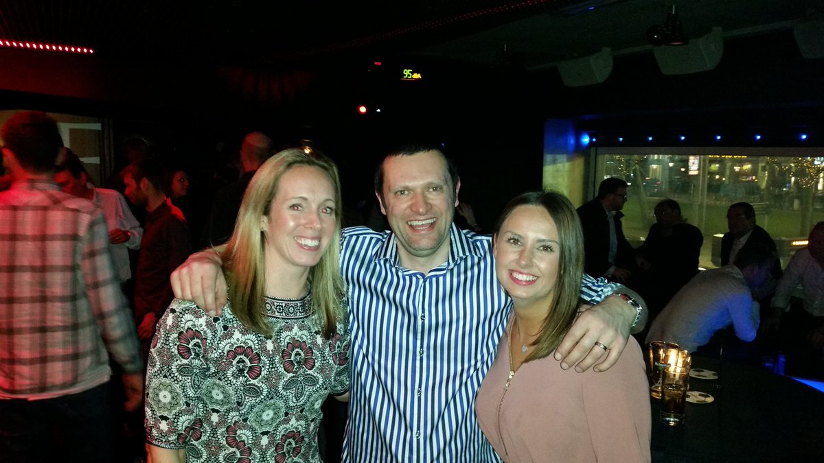 PeerlessAVEU's tweet photo. Finally let our hair down now the #peerlessparty has been a success again #ISE2016 https://t.co/x57a0Hq3wq