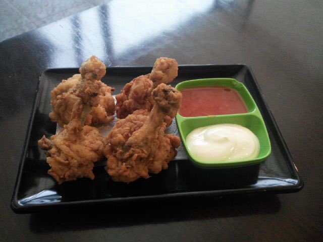 chicken drum stick yu rasain <a href="/Pasundan_Coffee/">Pasundan Coffee</a> brapa skornya??