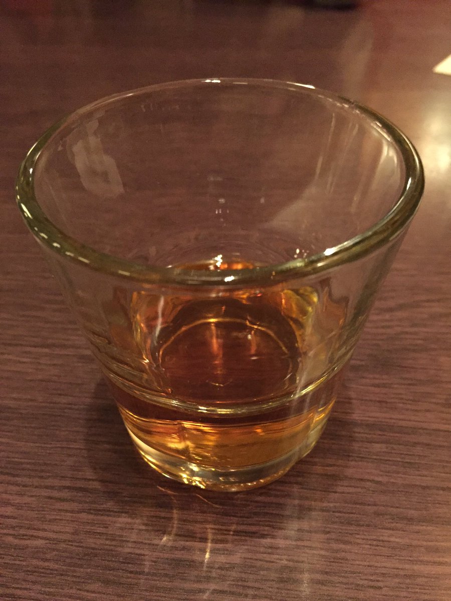 AffortitDesigns's tweet image. perfect way to end the day...BOURBON!!  @Watershed_Ohio