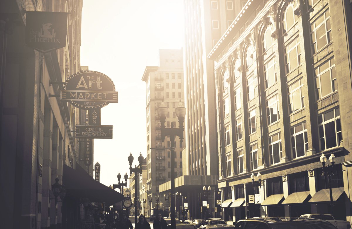 amanda_clicks's tweet photo. #knoxville #tennessee #tennesseephotography #streetphotography #photography #urban #knoxify https://t.co/g9CEWhJgx9