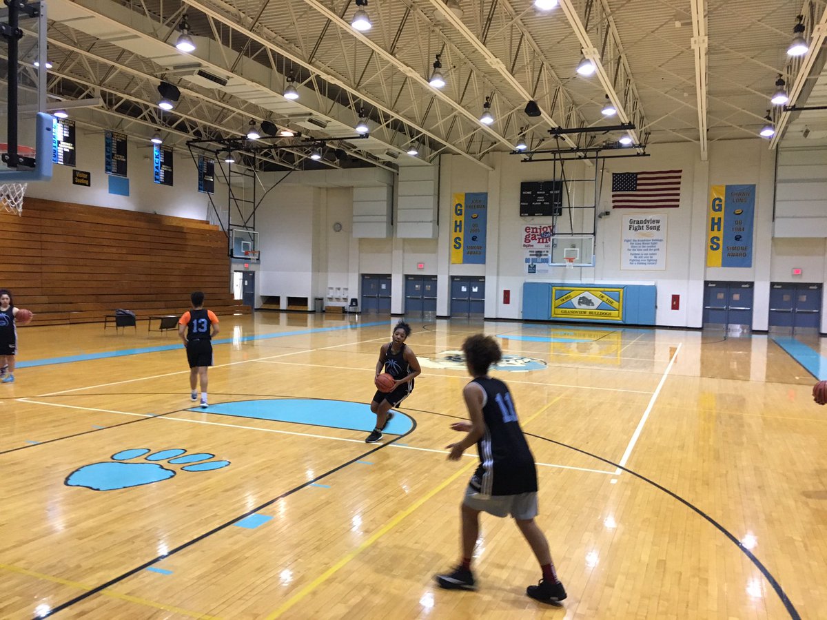 coachstbaugh's tweet photo. Getting a solid practice in before tomorrow's game. 2nd half of conf. play tomorrow vs. Belton. #LadyBulldogFamily https://t.co/j6er9Iu1qt