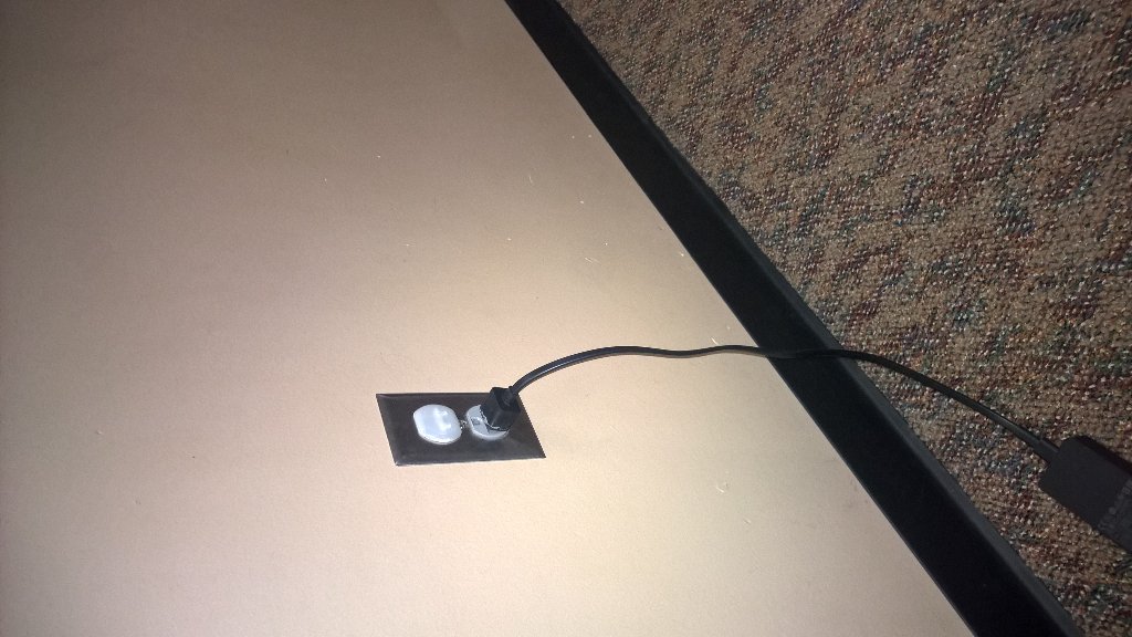 shutterbug7689's tweet image. Proof that college kids are less responsible than middle schoolers. @Jenna_Sparrowe @DrDreMata @MisterMetokur