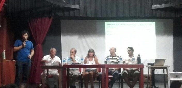 NanoCaraOK's tweet photo. Charlando y debatiendo para seguir aportando desde cada trinchera a la definitiva liberación de la Patria. #IPeJuS https://t.co/2YRT9kFCAH