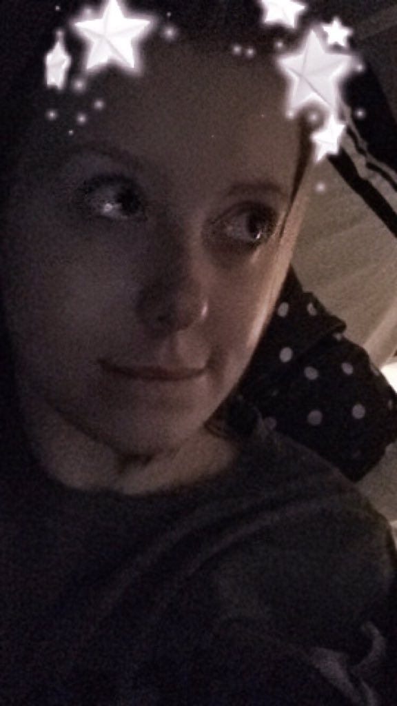 pxnkpilots's tweet photo. in other news here's a cute pic i sent my mom last night https://t.co/1cg83wgAe8