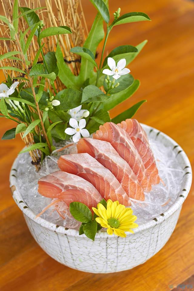 Thookboktor's tweet photo. 🍣 FUE SUSHI BAR ลด 50%
Salmon roll เหลือแค่ 145 บาท!!
ดูเมนูอื่น ๆ ได้ที่ >> https://t.co/qI9dwUN8Ja 
#ถูกบอกต่อ https://t.co/rnktgKtxOY
